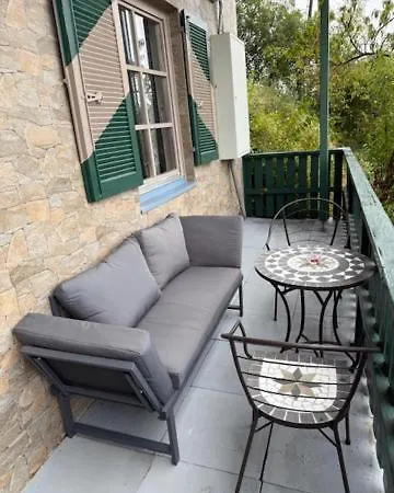 Maximilian Apartment *